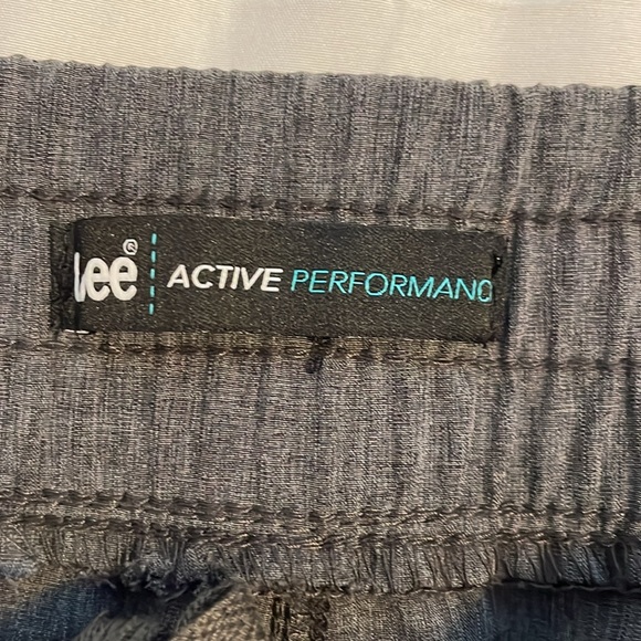 Lee Active Performance short, size 16 - Picture 7 of 9